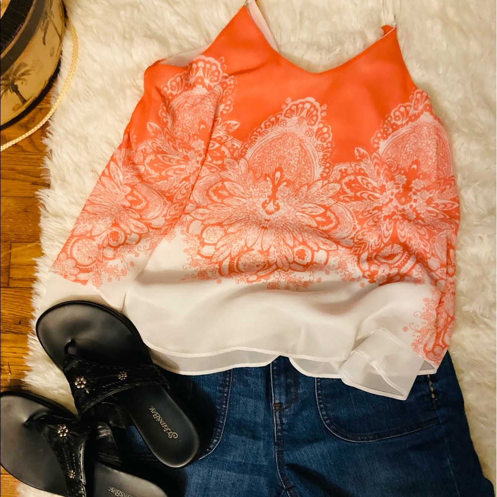 Altar’d State beautiful Orange sherbet & White top